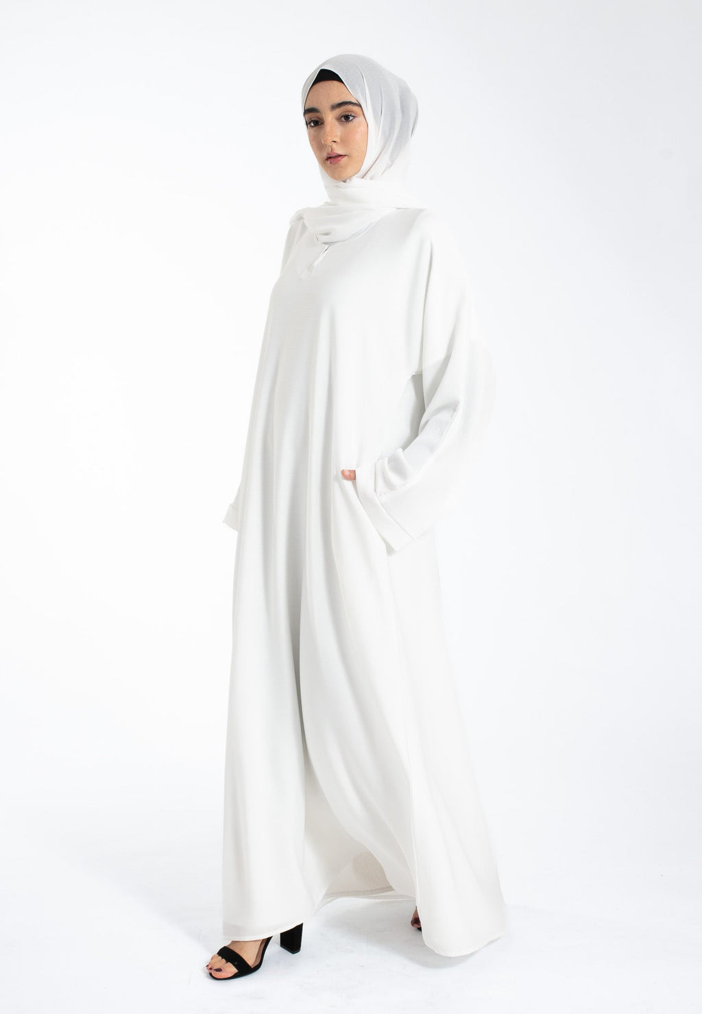 The Essential Abaya — Ivory Mist