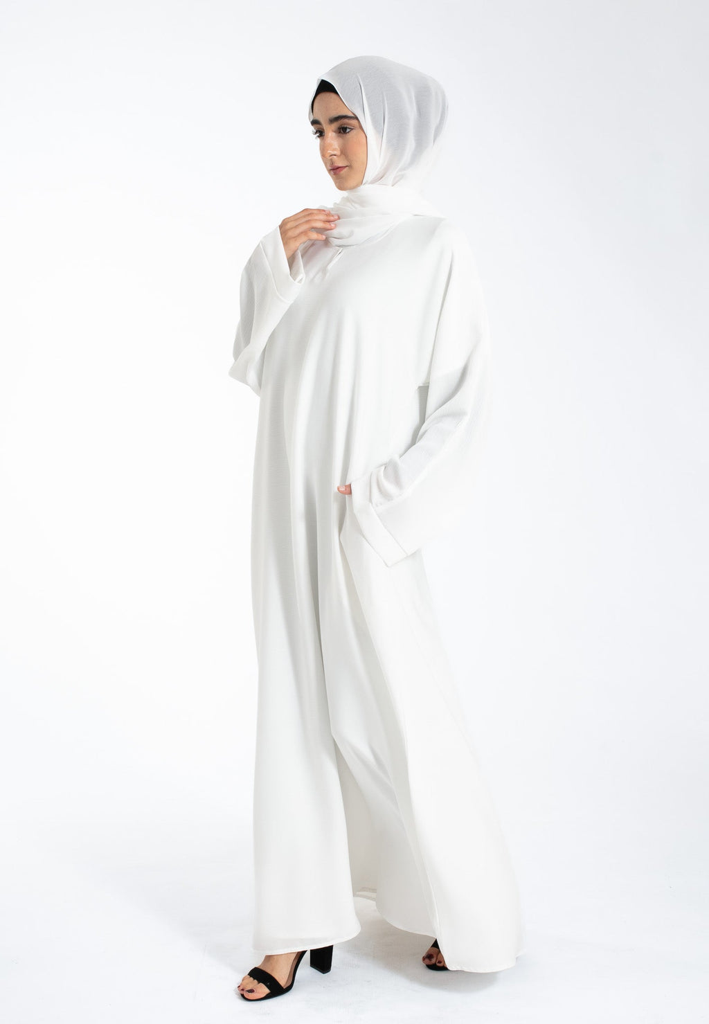 The Essential Abaya — Ivory Mist