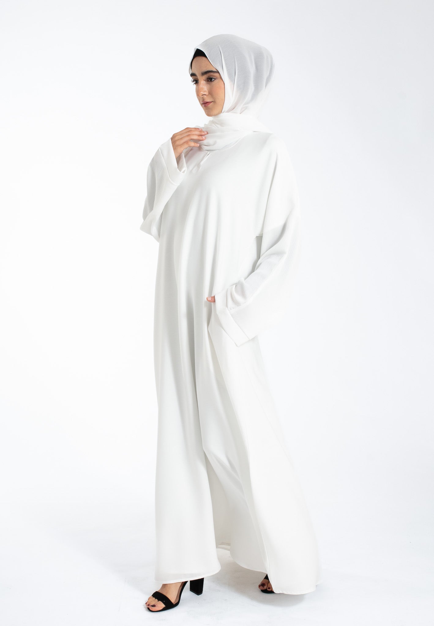 The Essential Abaya — Ivory Mist