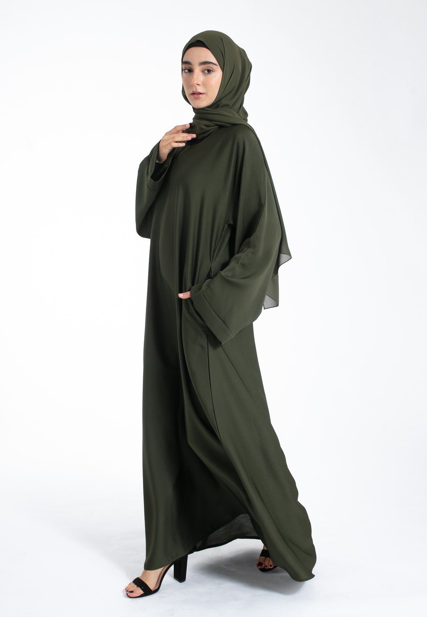The Essential Abaya — Olive Noir