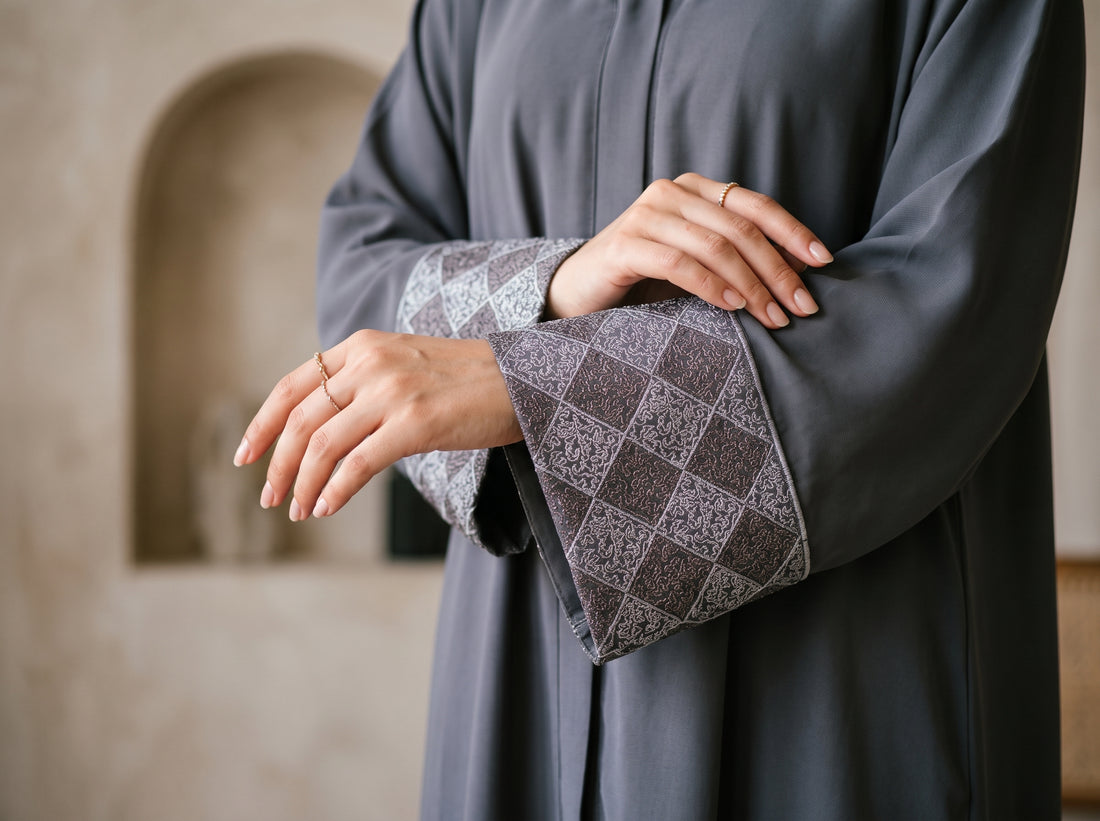 MARWA — Smokey Grey